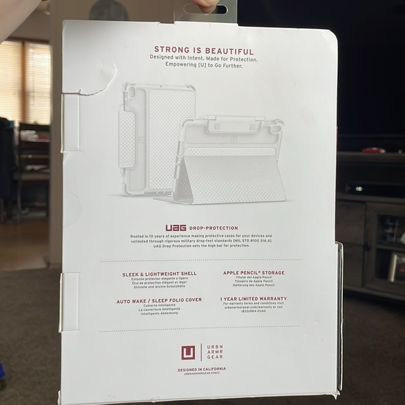 U by UAG Lucent IPad Folio Cover - Picture 2 of 5